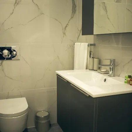 Delightful Studio Flat Close To The Beach With Shared Pool And Balcony In Iskele Cyprus Agios Georgios (Famagusta)